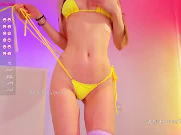 webcam girl felicity_yours live cam image #1327063