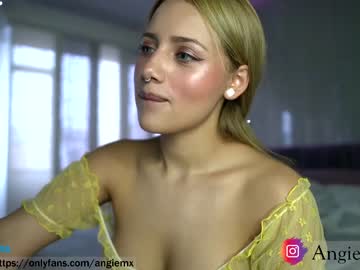 webcam girl nina_mon live cam image #4783979