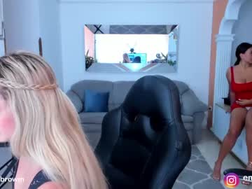 webcam couple emillybrowm live cam image #5039840