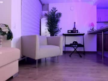 webcam girl gigi_ulala live cam image #3673220