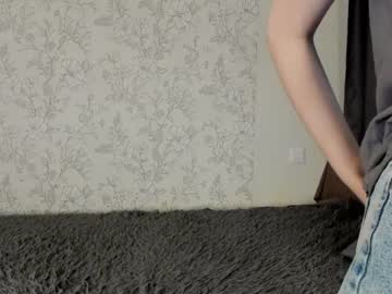 webcam girl alainaestrada live cam image #5590243