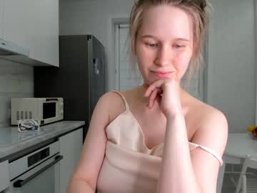 webcam girl yana_squrel_22 live cam image #5455438