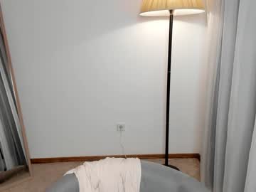 webcam girl creammraspberry live cam image #4937669