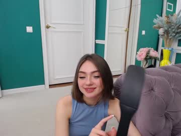 webcam girl adelewilson__ live cam image #1190300
