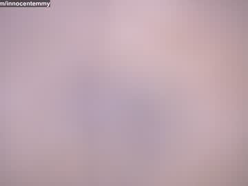 webcam girl innocentemmy live cam image #3158241