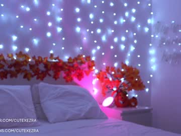 webcam girl ezra live cam image #2937725