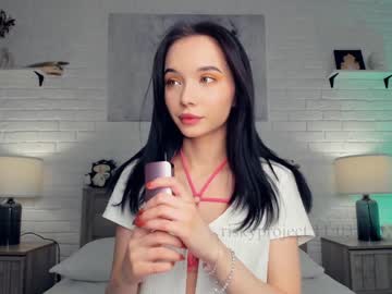 webcam girl riskyproject live cam image #6582335