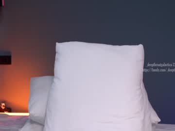 webcam girl _deepthroatgalactica live cam image #2550615