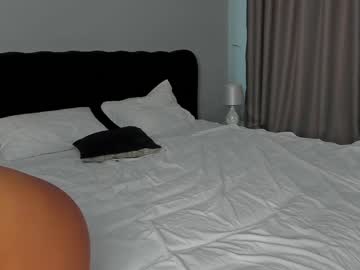 webcam girl moniqueeass live cam image #1995782