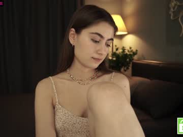 webcam girl tessarosse_ live cam image #4739056