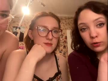 webcam couple greedbiiitchs live cam image #4370479