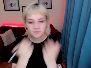 webcam girl yolandi_toit live cam image #2230624
