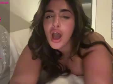 webcam girl foreignandthick live cam image #4850428