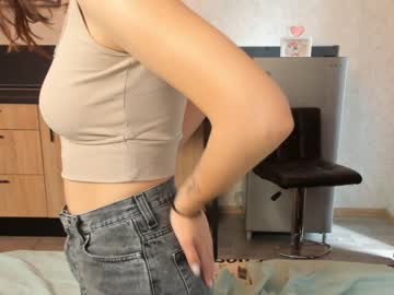 webcam girl evangelinagini live cam image #2883864