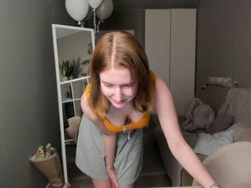 webcam couple aria_charm live cam image #4225120