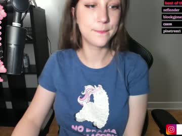 webcam girl alexa_dream live cam image #2610396