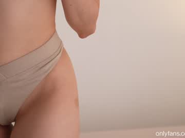 webcam girl naughtysammx live cam image #5134764