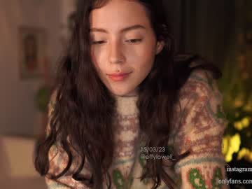 webcam girl effylowell_ live cam image #3993242