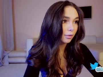 webcam girl hollyextra live cam image #3559595