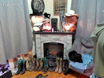webcam girl murbears_world live cam image #2260278