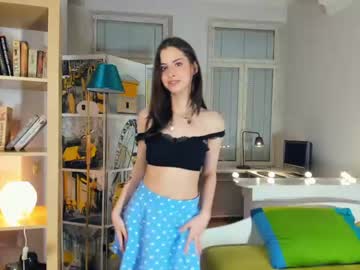 webcam girl normafuller live cam image #3805981
