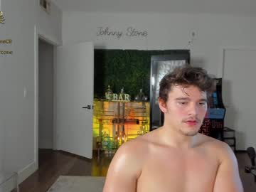 webcam man thejohnnystone live cam image #2668403