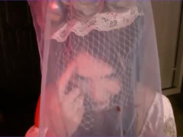 webcam girl bitter_moon live cam image #3045953