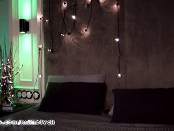 webcam girl miladenver live cam image #1011228