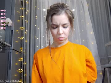 webcam girl monika_youthfull live cam image #6434891