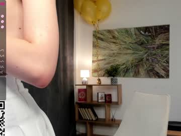 webcam girl a_whole_eternity live cam image #6335072