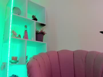 webcam girl nezo_ live cam image #6035905