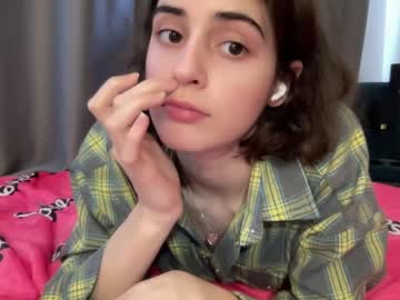 webcam girl wonderland_stia live cam image #6474097