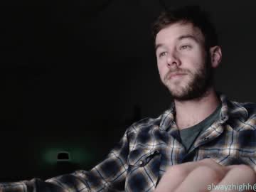 webcam man alwayzhigh live cam image #1626737