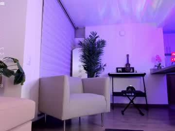 webcam girl gigi_ulala live cam image #3673011