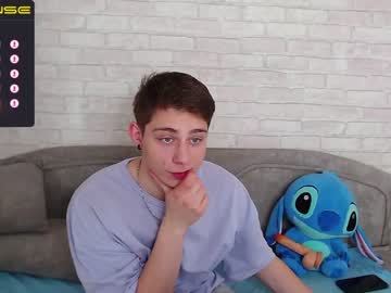 webcam man dembrigthstar live cam image #3694236