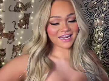 webcam girl ari_02 live cam image #5713299