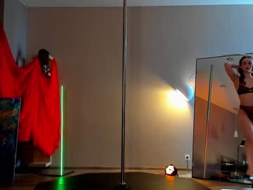 webcam girl _meganmeow_ live cam image #4193738