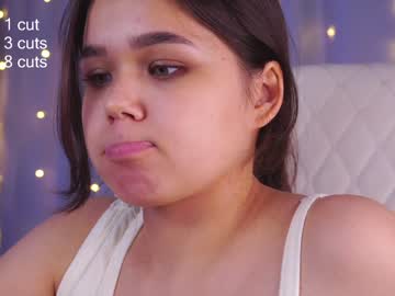 webcam girl helenmoors live cam image #5419452
