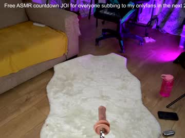 webcam girl naughtyrider69 live cam image #2495768