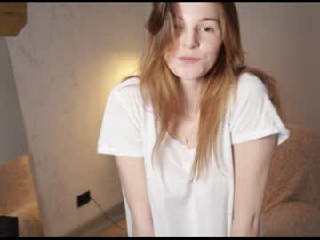 webcam girl gwen_sunshine live cam image #1428038