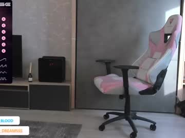 webcam girl girl_of_yourdreams live cam image #3793942