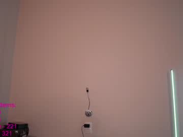 webcam girl lindamei live cam image #2010838