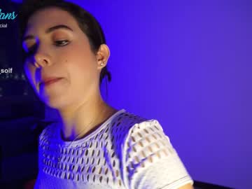 webcam girl soifiee live cam image #2251398