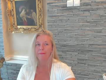 webcam girl tunderose live cam image #2375350