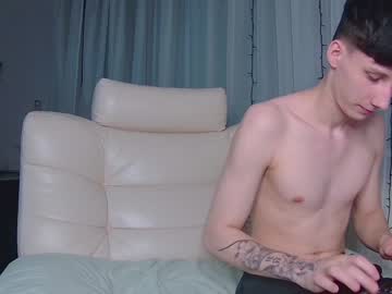 webcam couple williamandmia live cam image #4541138