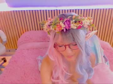 webcam girl little_effy18 live cam image #5695997