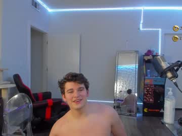 webcam man thejohnnystone live cam image #1468113