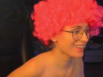 webcam girl linellali live cam image #3025181