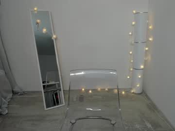 webcam girl milena_blush live cam image #3480011
