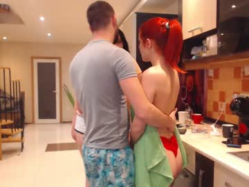 webcam couple aly_alyce live cam image #1398424